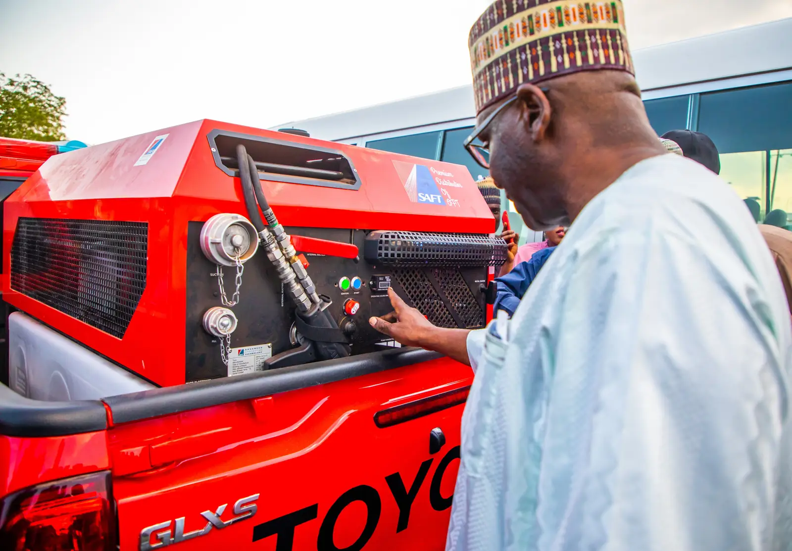 Vehicles presented to Government House, the civil service, the fire service and Kwara United